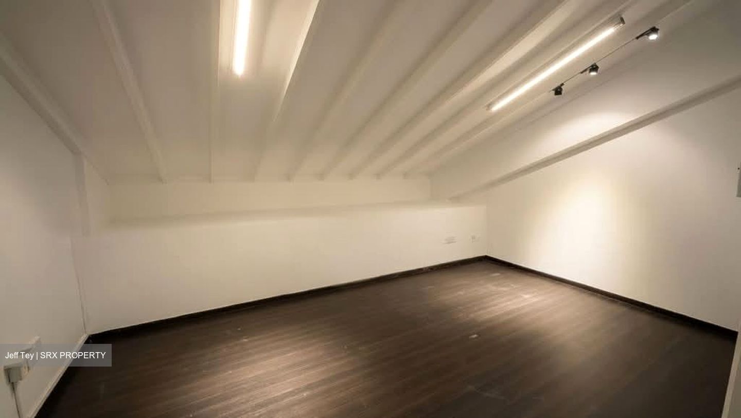Joo Chiat Road (D15), Shop House #556571911
